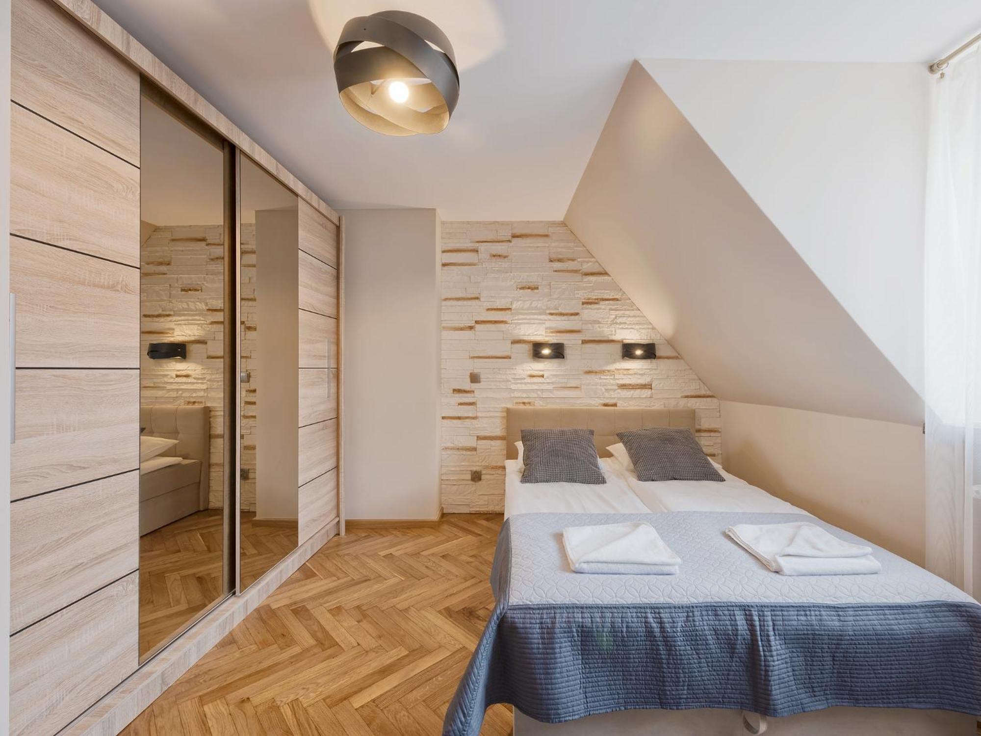 Around Market Square Apartments Krakow Exterior photo