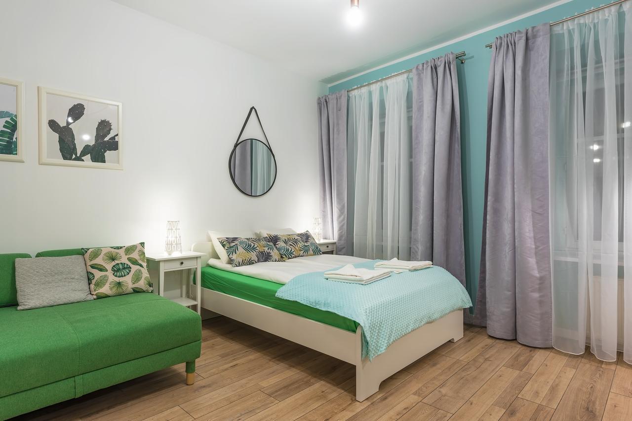Around Market Square Apartments Krakow Exterior photo