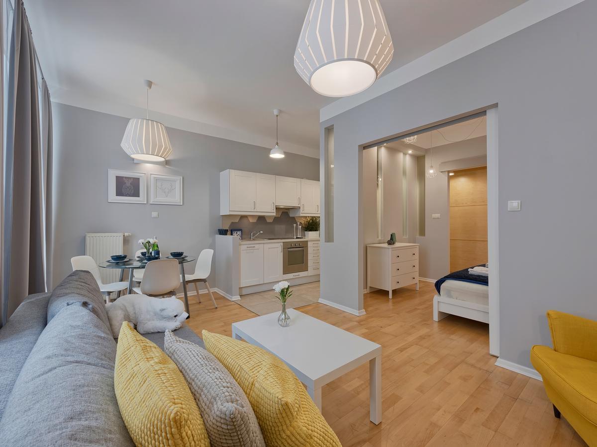 Around Market Square Apartments Krakow Exterior photo