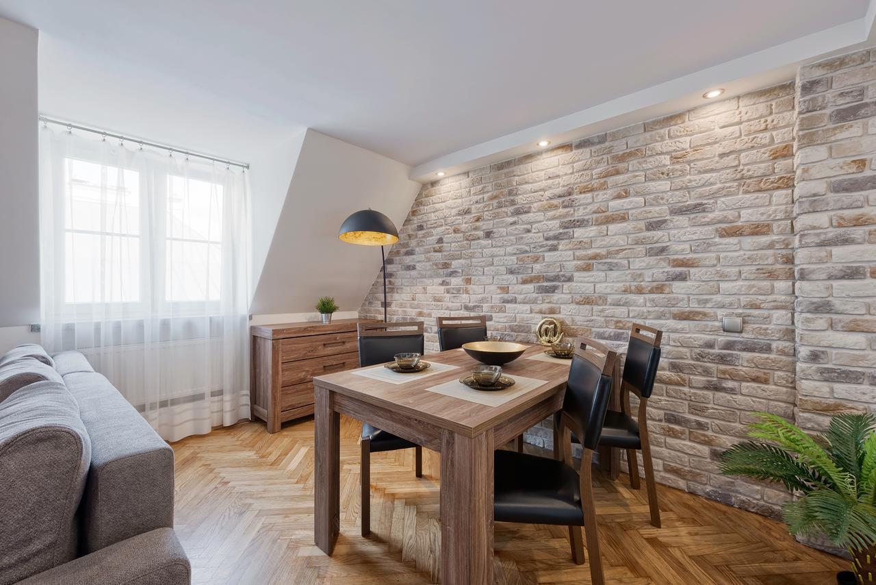 Around Market Square Apartments Krakow Exterior photo